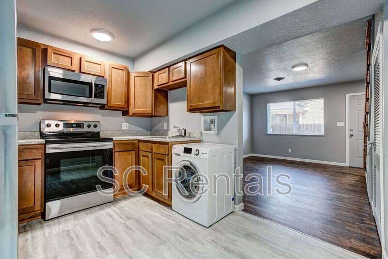 Townhouse for rent at 526 S Howes, Fort Collins, CO 80521