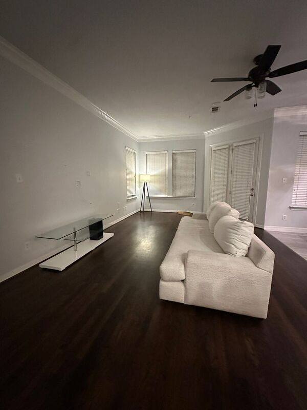 Townhouse for rent at 1004 Colonial Dr, Coppell, TX 75019