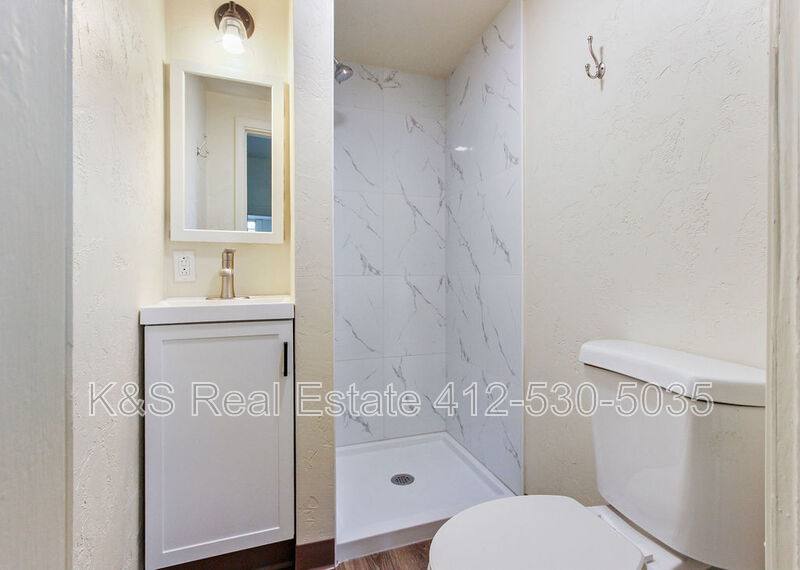 Apartment for rent at 5816 Smithfield St #3, McKeesport, PA 15135