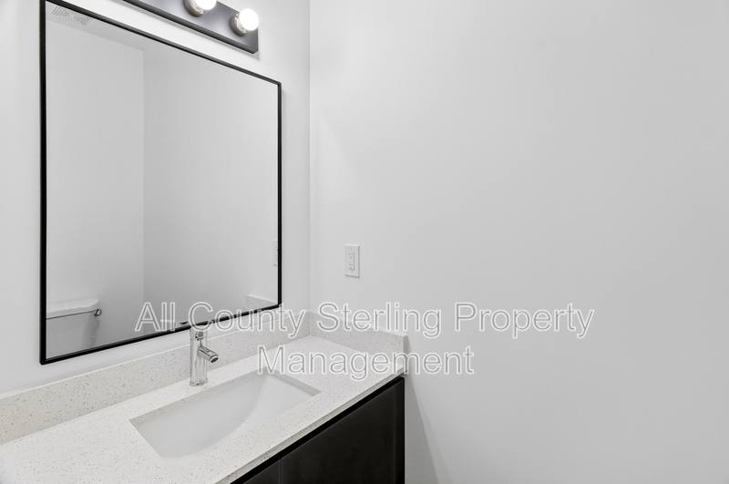 Townhouse for rent at 1611 NW 29th Rd #3, Gainesville, FL 32605