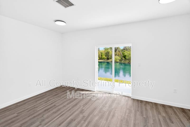 Townhouse for rent at 1611 NW 29th Rd #3, Gainesville, FL 32605