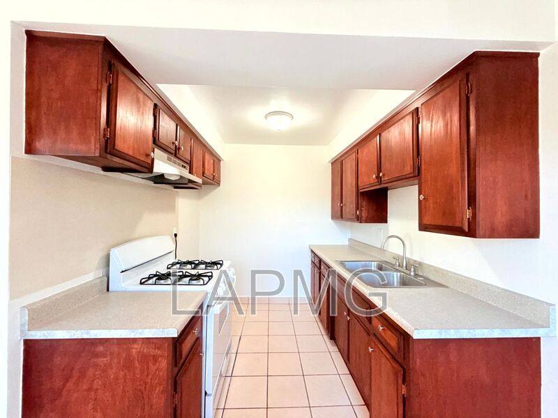 House for rent at 7035 -7039 Miles Ave #7035 B, Huntington Park, CA 90255
