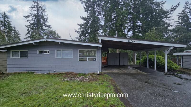 House for rent at 14245 SE 41st St, Bellevue, WA 98006