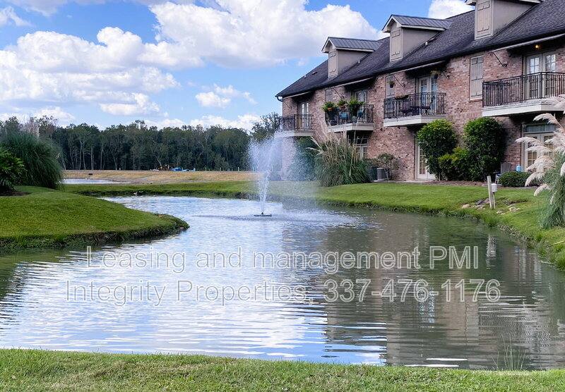 Apartment for rent at 888 S Kenilworth Parkway #6B, Baton Rouge, LA 70820