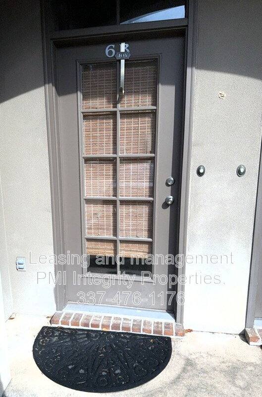 Apartment for rent at 888 S Kenilworth Parkway #6B, Baton Rouge, LA 70820