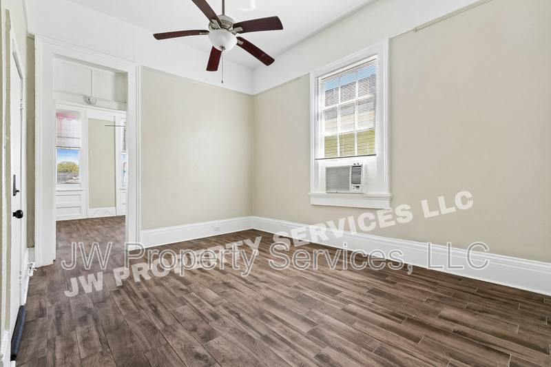 Apartment for rent at 2332 Ursulines Ave #B, New Orleans, LA 70119
