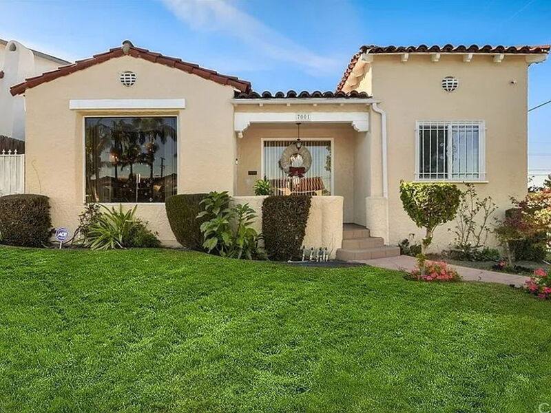 House for rent at 7001 2nd Ave, Los Angeles, CA 90043