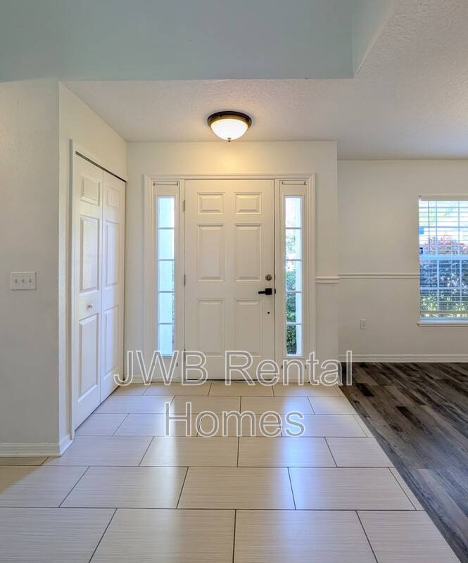 House for rent at 5430 Shady Pine St S, Jacksonville, FL 32244