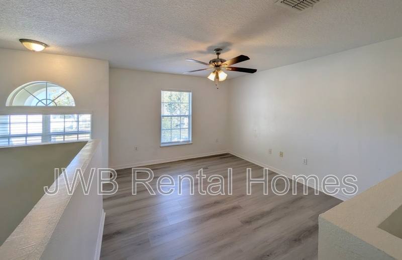 House for rent at 5430 Shady Pine St S, Jacksonville, FL 32244