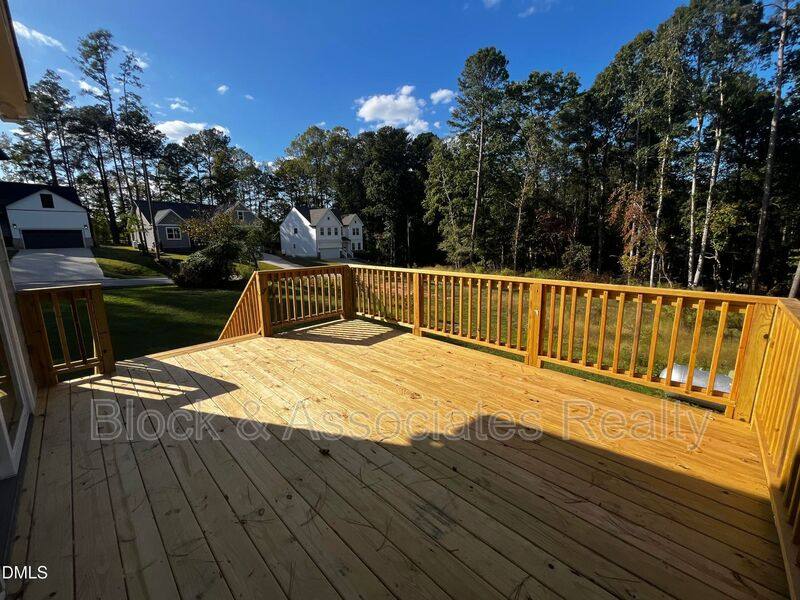 House for rent at 101 Wyoming Dr, Louisburg, NC 27549