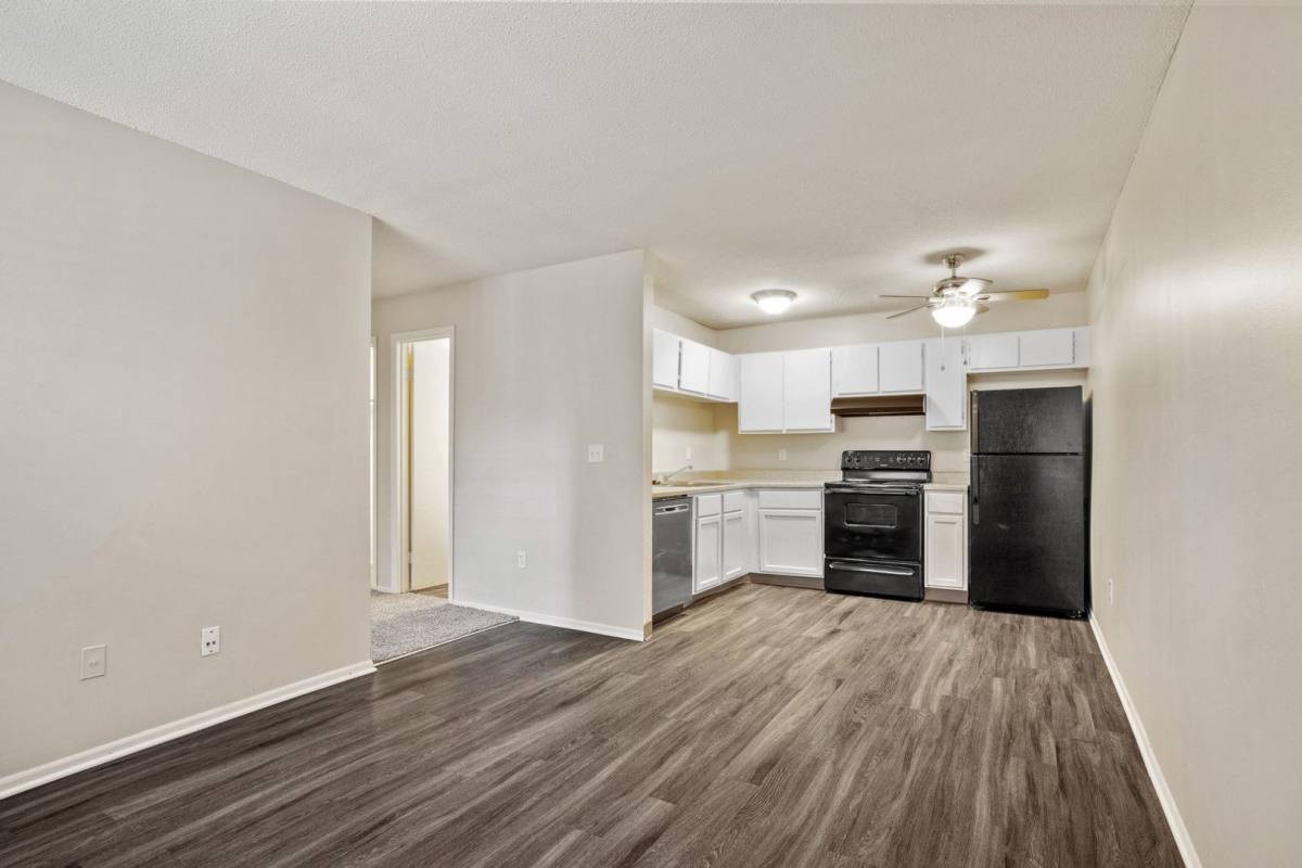 Apartment for rent at 16615 W 139th St, Olathe, KS 66062