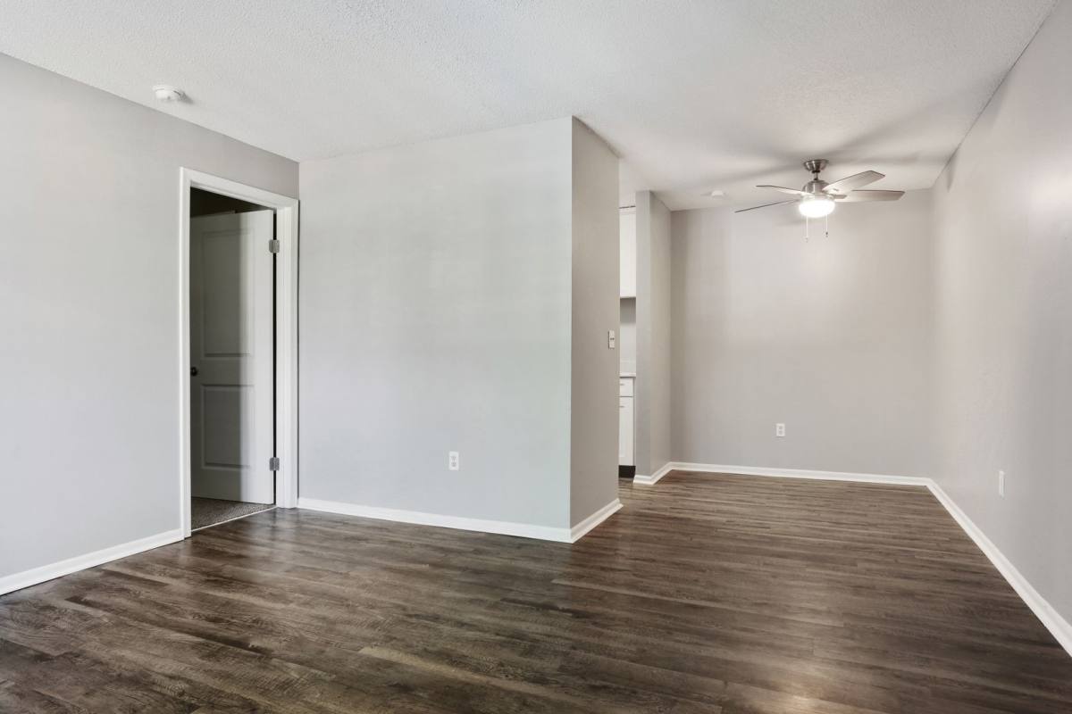 Apartment for rent at 16615 W 139th St, Olathe, KS 66062