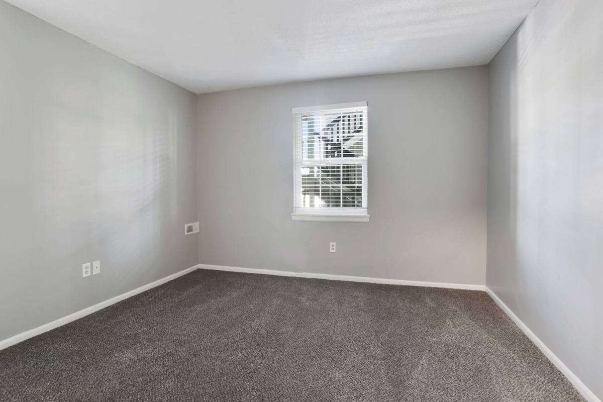 Apartment for rent at 16615 W 139th St, Olathe, KS 66062