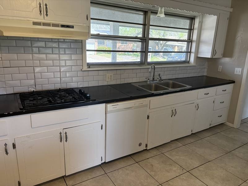 House for rent at 10124 E 22nd St, Tulsa, OK 74129