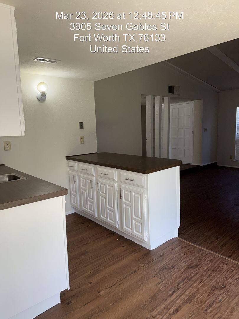 House for rent at 3905 Seven Gables St, Fort Worth, TX 76133