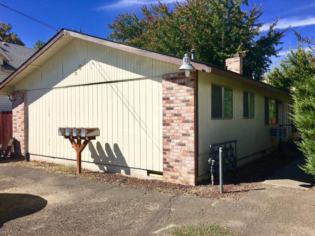 607 SE Byers Ave, Pendleton, OR 97801