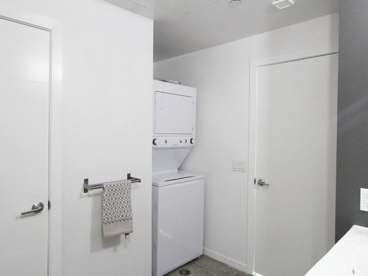 Apartment for rent at 4021 8th Ave, San Diego, CA 92103