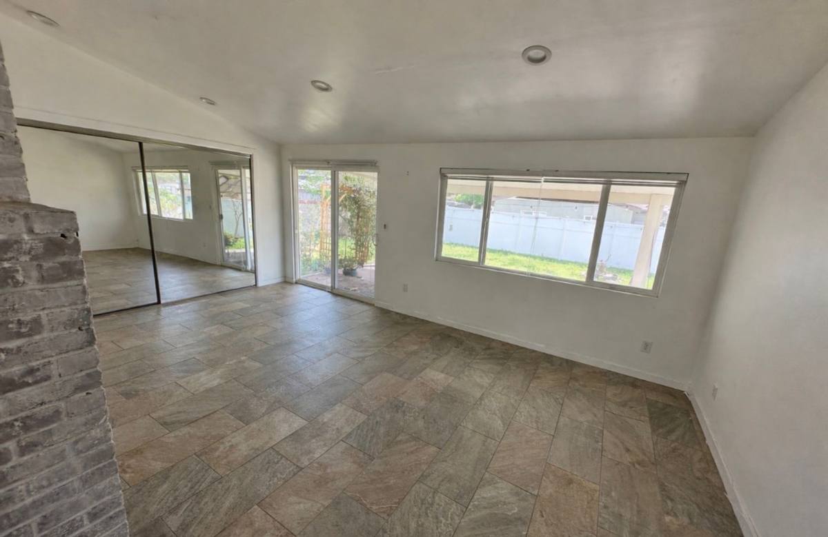 Apartment for rent at 558 E Princeton St, Ontario, CA 91764