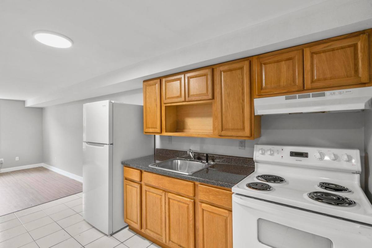 Apartment for rent at 5 Manila Ave, Hamden, CT 06514