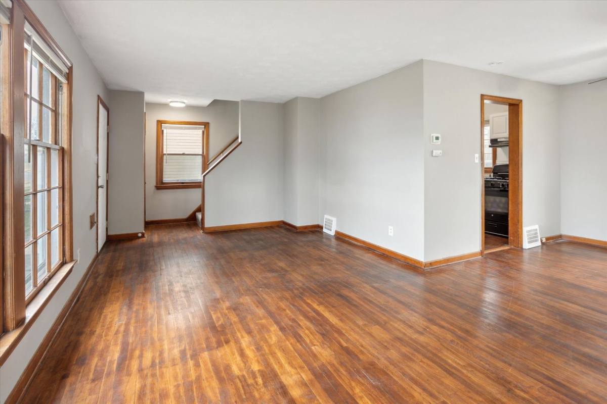 House for rent at 9504 S Highland Ave, Cleveland, OH 44125