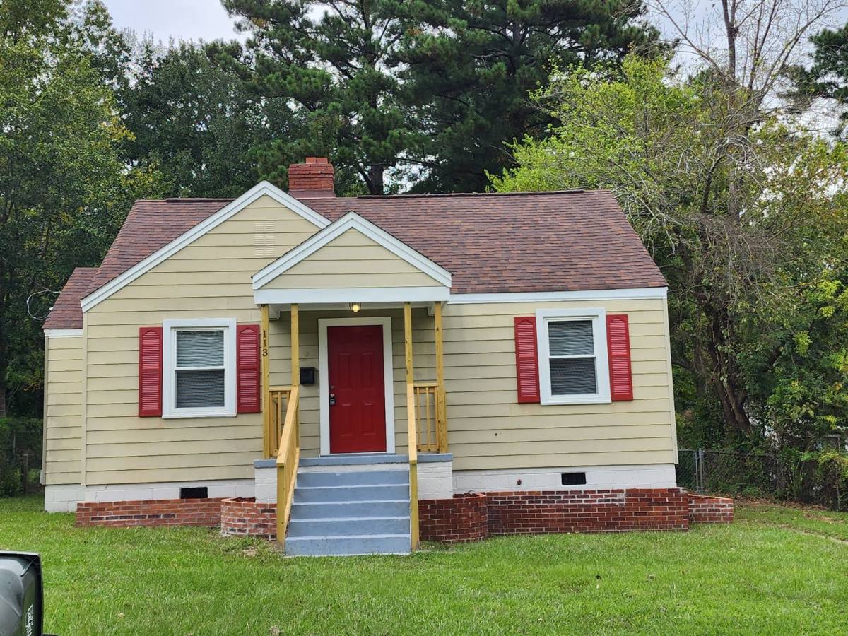 House for rent at 113 Mullins Ave, Fayetteville, NC 28301