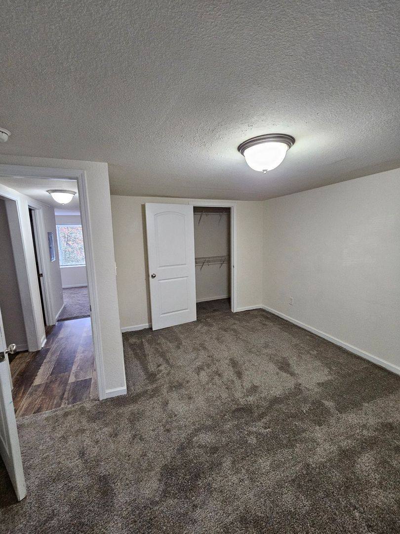 Apartment for rent at 101 College Park, Knoxville, TN 37918