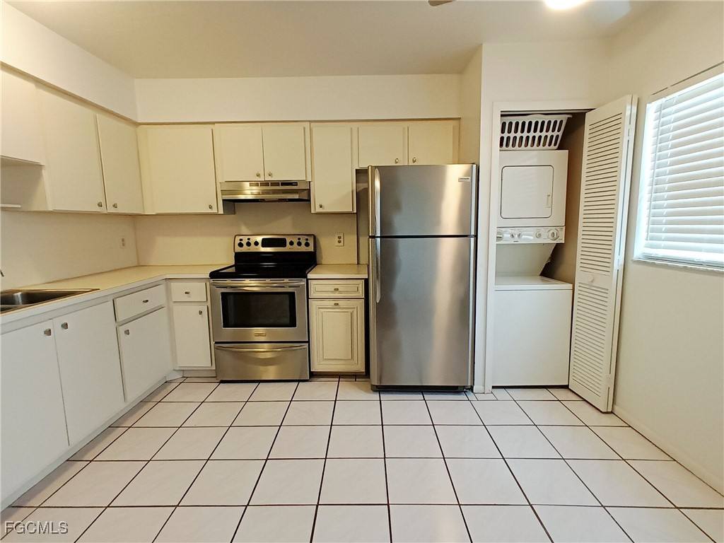Apartment for rent at 4777 Orange Grove Blvd #6, North Fort Myers, FL 33903