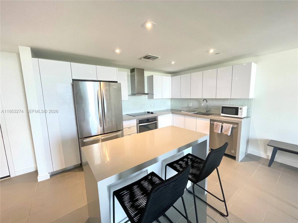 Apartment for rent at 1600 NE 1st Ave #1018, Miami, FL 33132