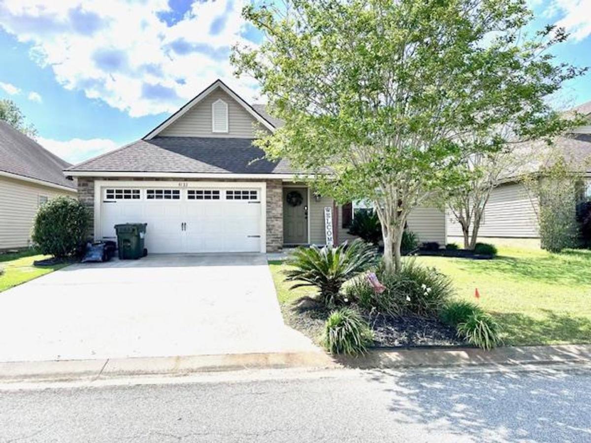 House for rent at 4133 Willow Round Rd, Hahira, GA 31632