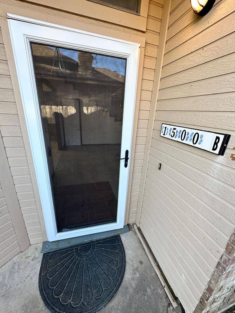 Apartment for rent at 1500 N Grant St, Sherman, TX 75092