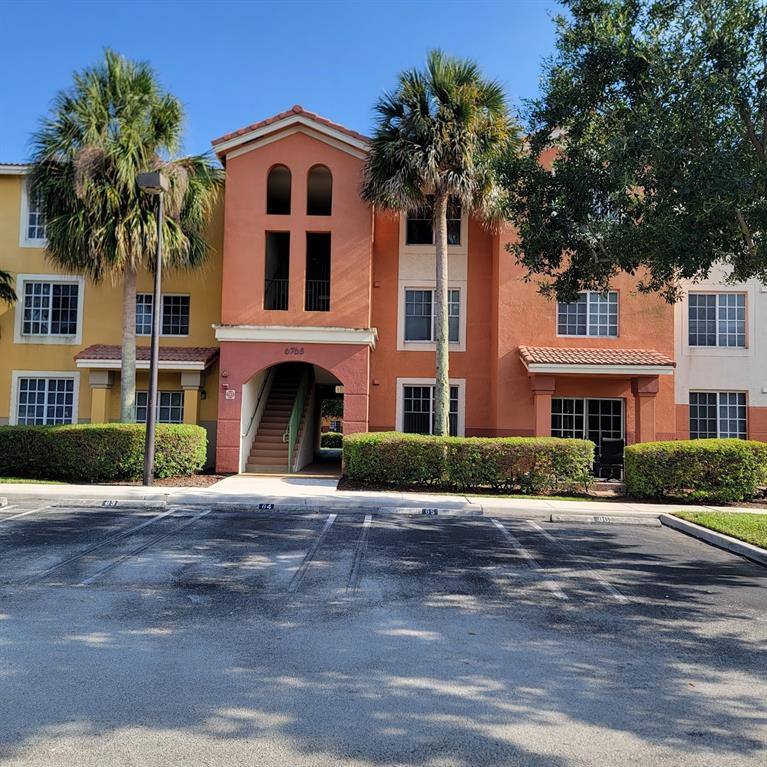 Apartment for rent at 6768 Heritage Grande #7304, Boynton Beach, FL 33437