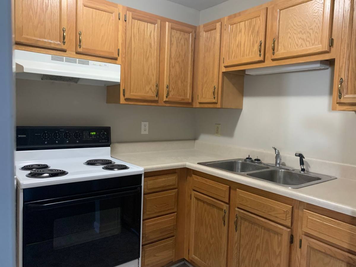 Apartment for rent at 301 W Watts St, Gretna, VA 24557