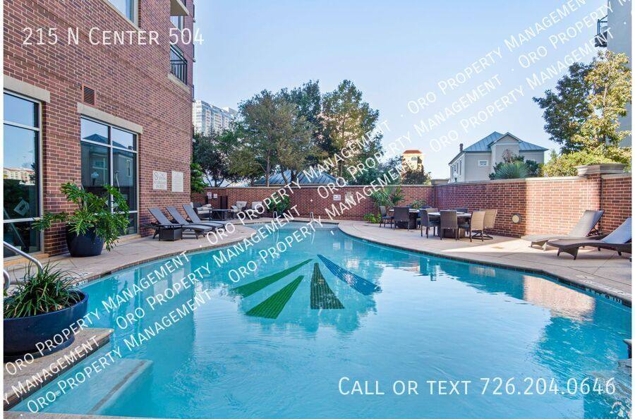 Apartment for rent at 215 N Center #504, San Antonio, TX 78202
