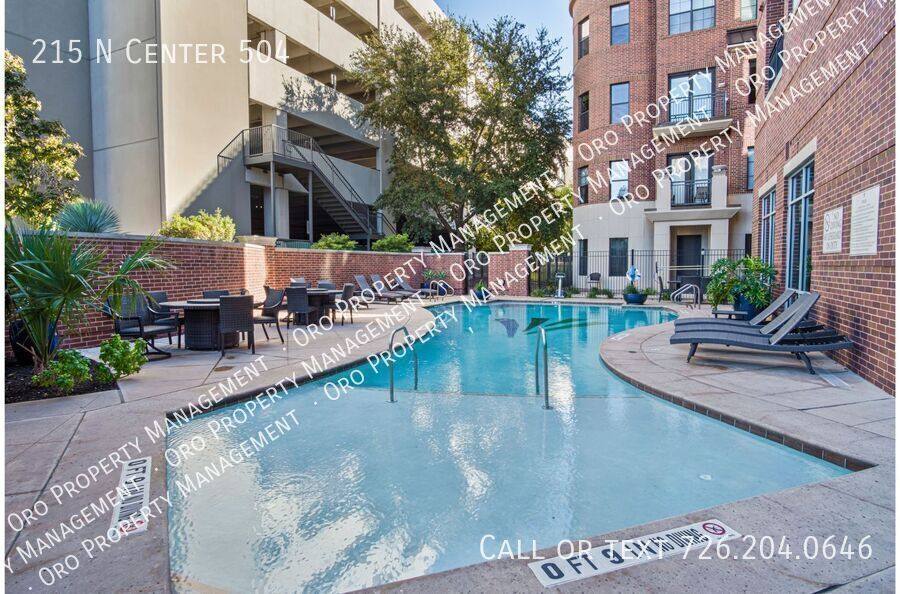 Apartment for rent at 215 N Center #504, San Antonio, TX 78202