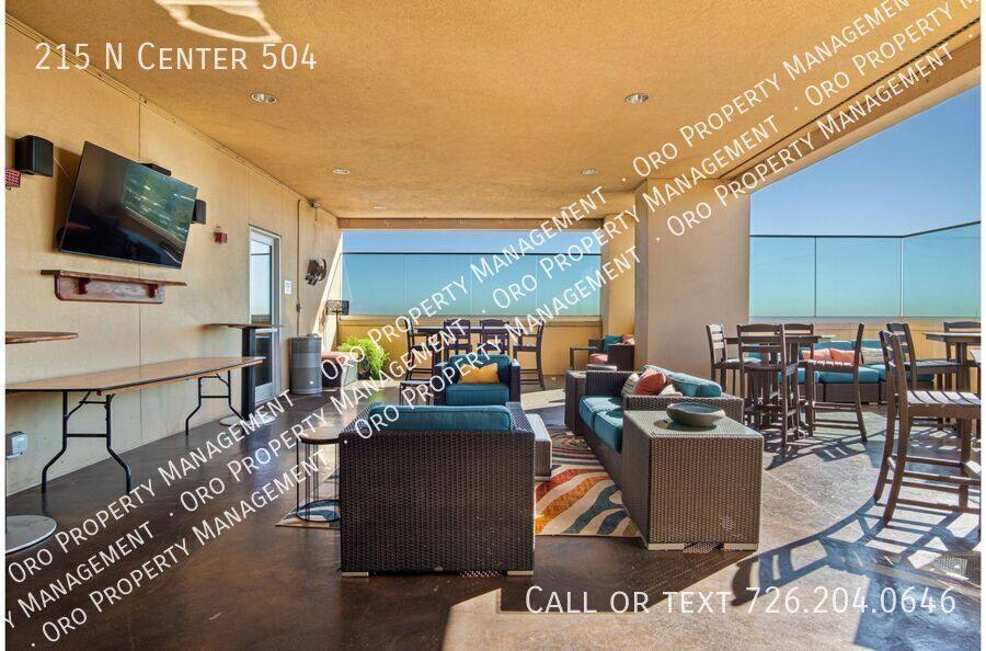 Apartment for rent at 215 N Center #504, San Antonio, TX 78202