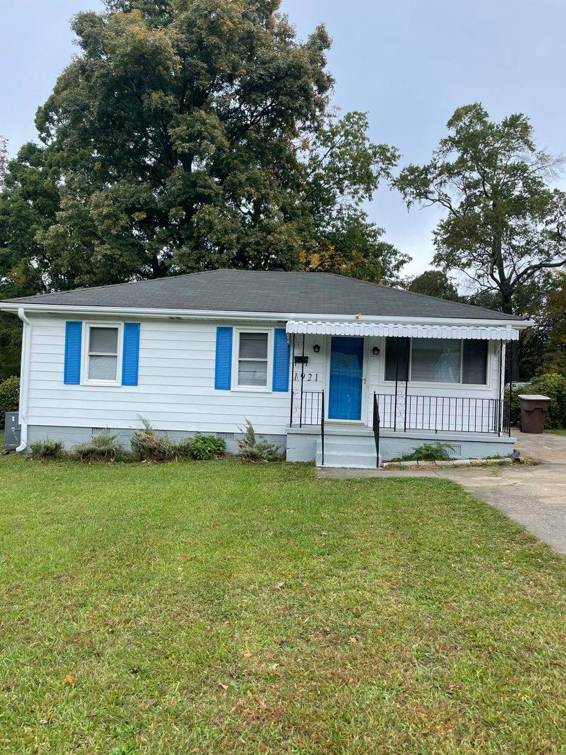 House for rent at 1921 Taylor St, Greensboro, NC 27405