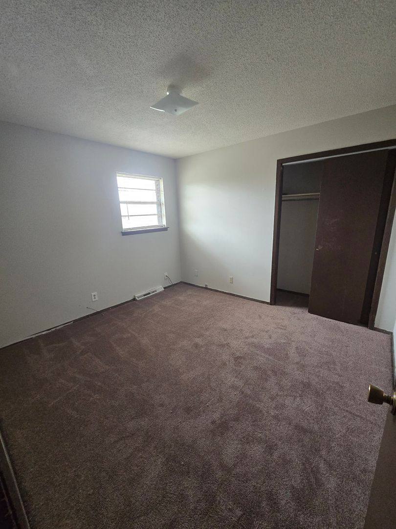 Apartment for rent at 4300-4302 Santa Barbara Dr, Columbia, MO 65201
