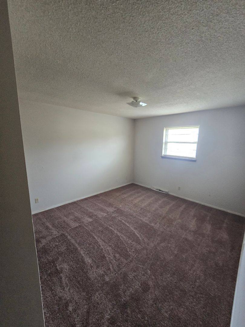 Apartment for rent at 4300-4302 Santa Barbara Dr, Columbia, MO 65201