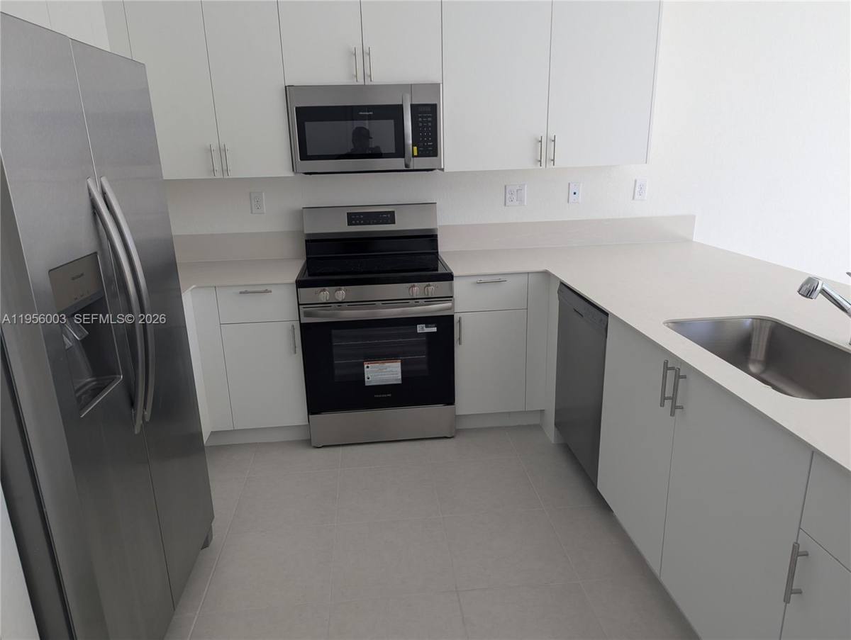 Townhouse for rent at 19448 SW 338th Terrace, Homestead, FL 33034