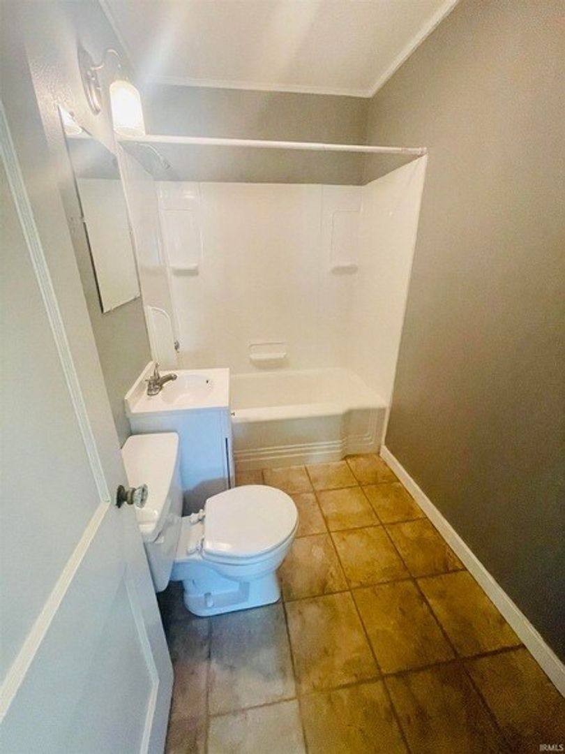 House for rent at 416 S Eastside, Bloomington, IN 47401