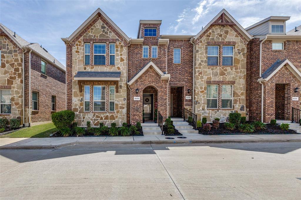 Apartment for rent at 2124 Steer Creek Place, Mesquite, TX 75149