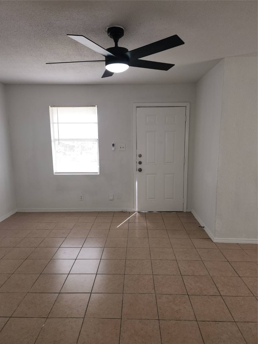 Apartment for rent at 14033 Garber Lane #3, Houston, TX 77015
