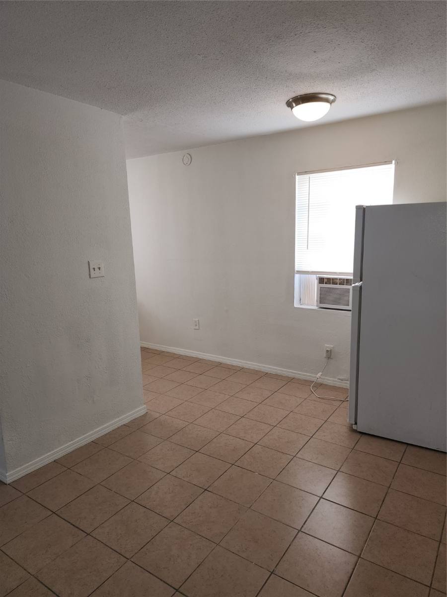 Apartment for rent at 14033 Garber Lane #3, Houston, TX 77015