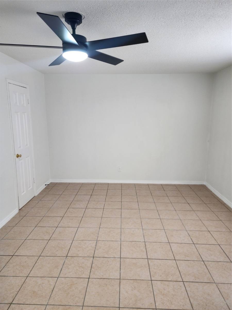 Apartment for rent at 14033 Garber Lane #3, Houston, TX 77015