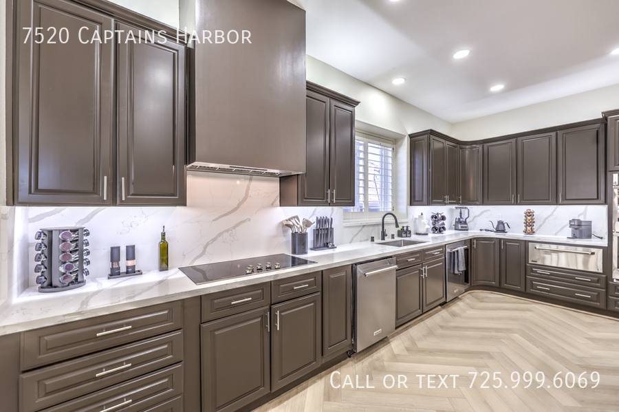 House for rent at 7520 Captains Harbor, Las Vegas, NV 89117