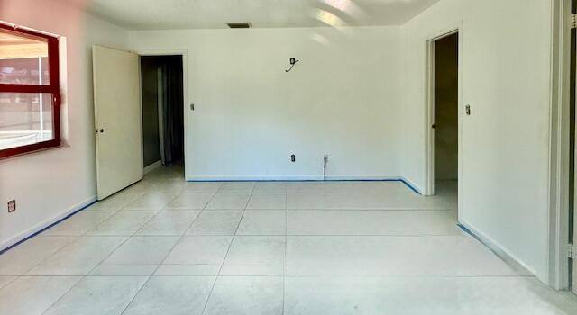 Apartment for rent at 7107 181st St, Jupiter, FL 33458