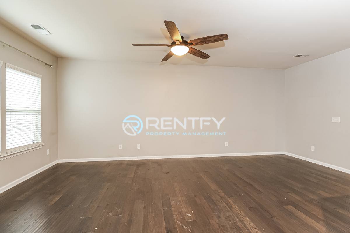Townhouse for rent at 3303 Major Samuals Way, Charlotte, NC 28208