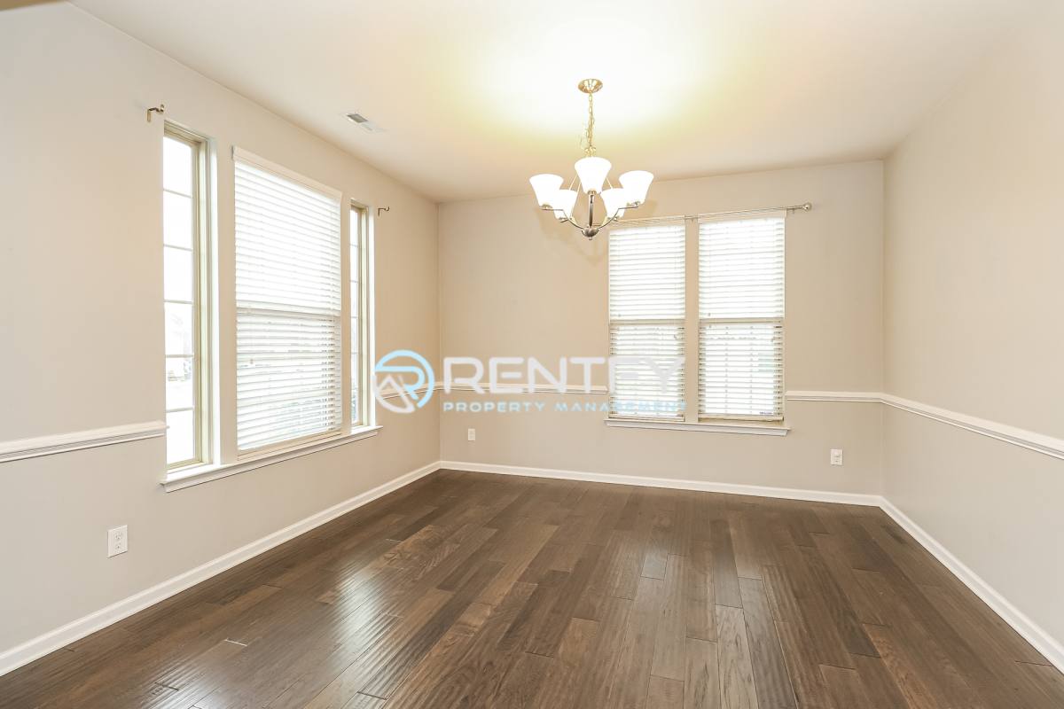 Townhouse for rent at 3303 Major Samuals Way, Charlotte, NC 28208