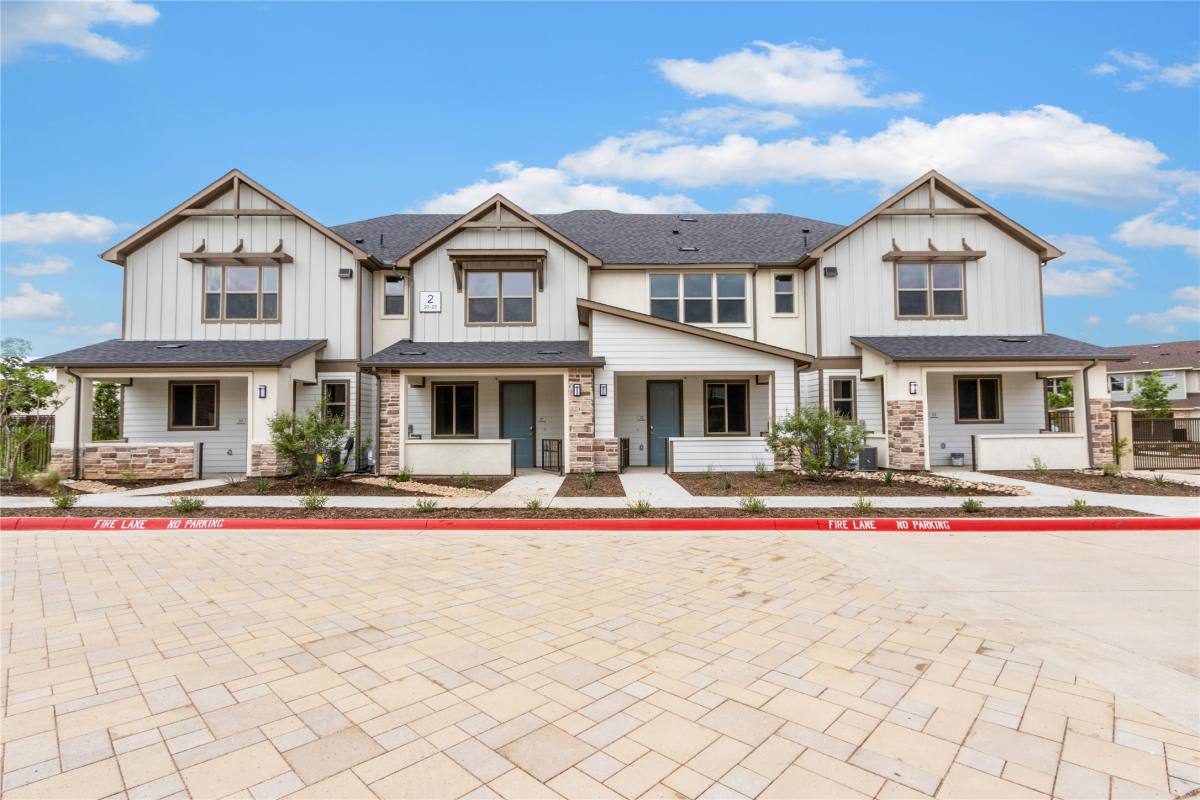 Townhouse for rent at 5900-190 Highway 287 Frontage Rd, Arlington, TX 76017