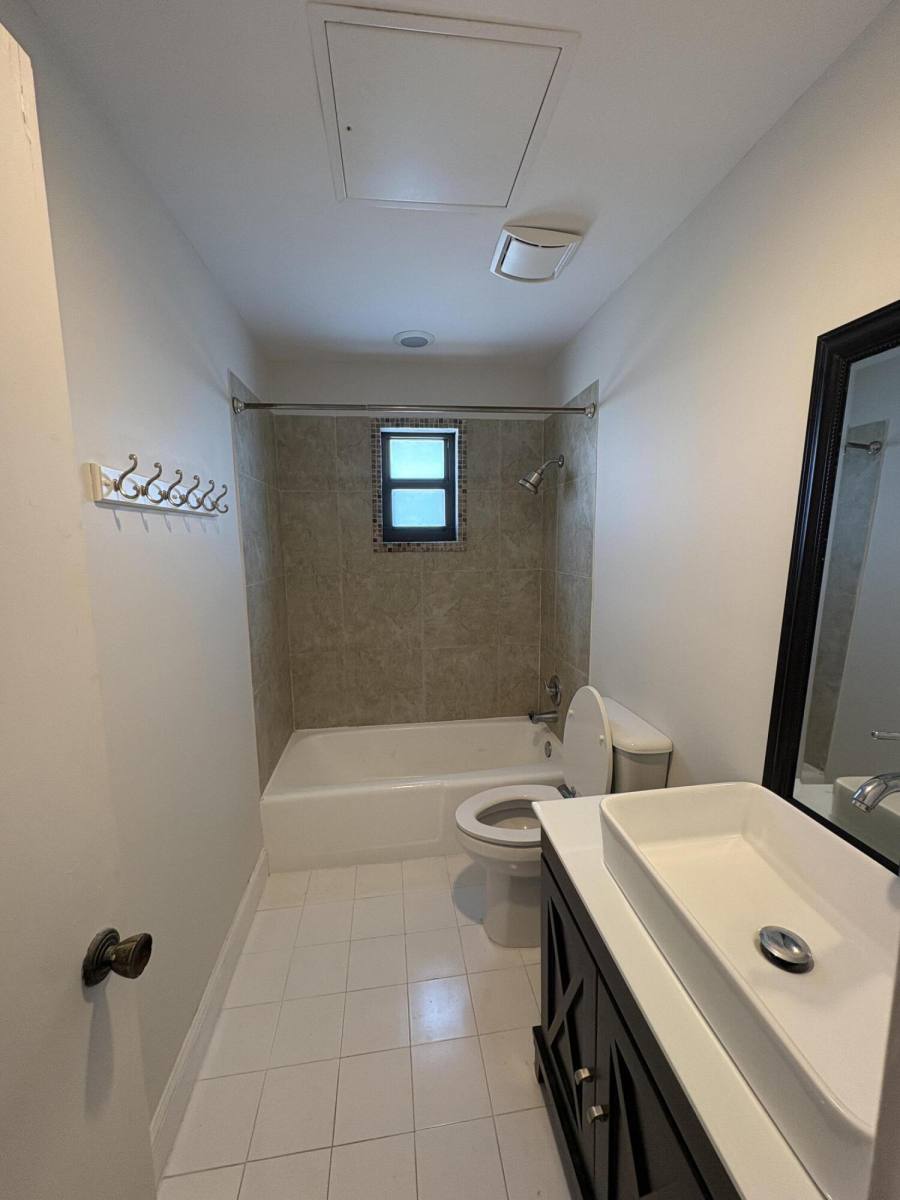 Apartment for rent at 360 Wilma Circle #360-5, West Palm Beach, FL 33404